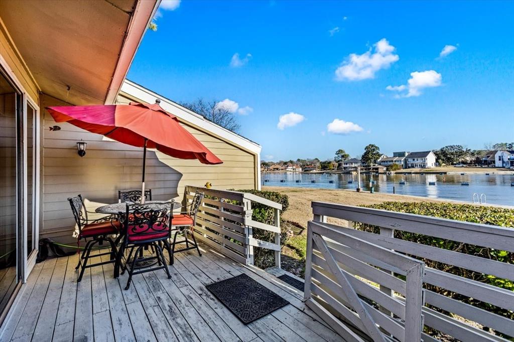 25085327 13 april point drive