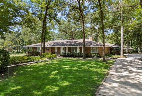 98234332 - 115 Greenway Drive