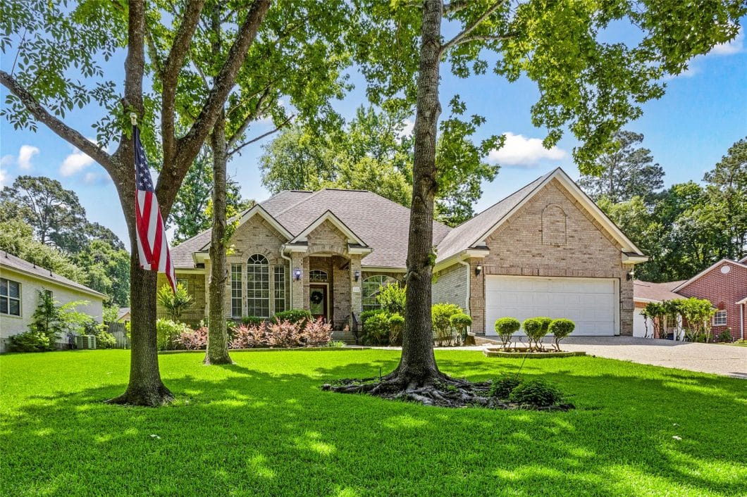 26067735 188 park way