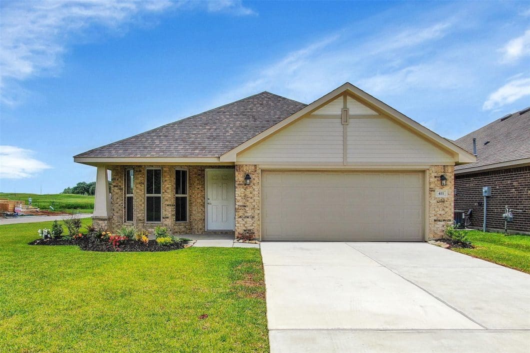 24057044 411 terra vista circle