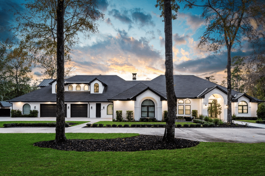 Exterior of a home for sale in Conroe, TX