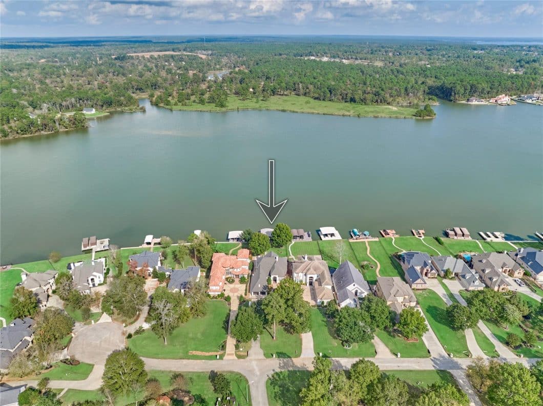 33419143 19992 crescent court