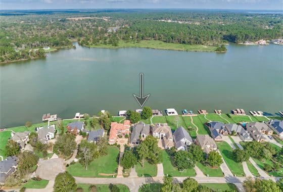 33419143 19992 crescent court