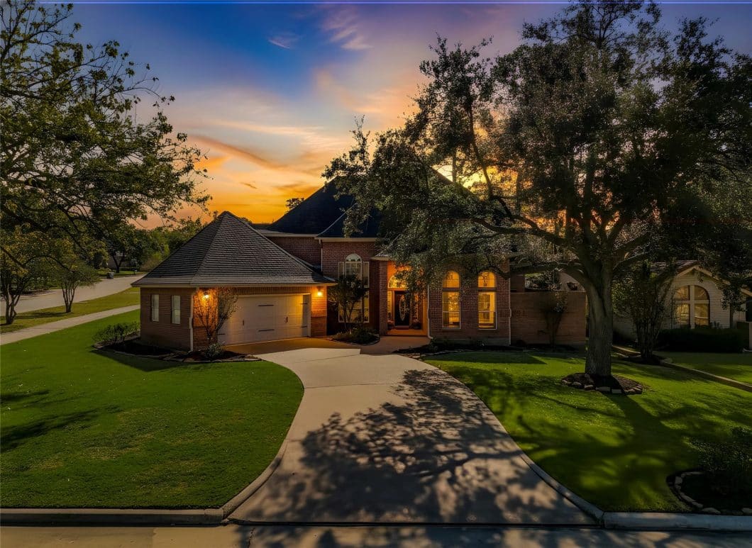 81715978 100 april waters drive n