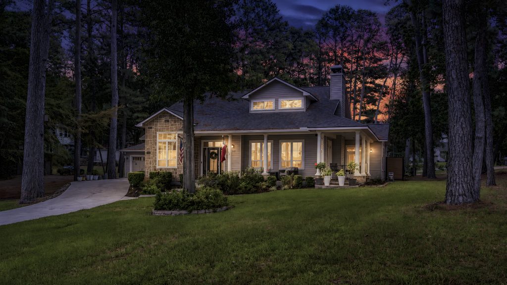 01 15732 lakeway dr 1